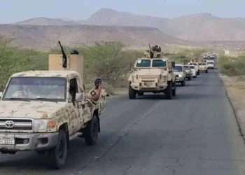 على وقع المعارك.. مسؤول يمني: سنحرر صنعاء من الحوثيين