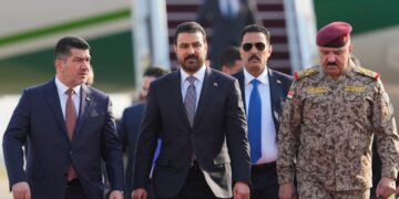 رئيس الوزراء يعود الى بغداد بعد اختتام مشاركته في اجتماعات الجمعية العامة للأمم المتحدة