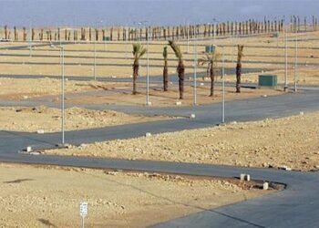 إطلاق منصة التقديم الشهر المقبل.. الحكومة تعلن تهيئة 216 ألف قطعة في ست محافظات