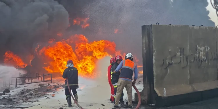 مصرع وإصابة 4 أشخاص بانفجار محولة كهربائية