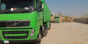 الأسطول البري ينجز نقل 16 ألف طن من الحنطة المحلية بين أربيل وبغداد