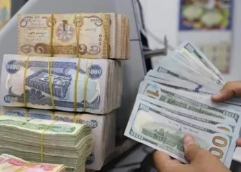 إيكو عراق يرصد ارتفاع الدولار.. مخاوف العقوبات والمضاربات تزيد الطلب على العملة الأمريكية