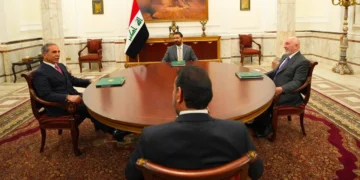 اجتماع حاسم للرئاسات الأربع.. السلاح والرحلات الإيرانية والحقائب الوزارية على طاولة البحث
