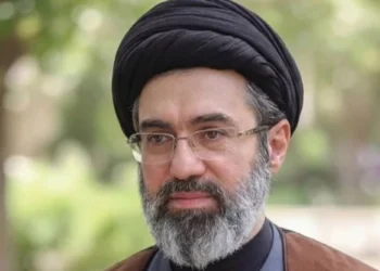 خامنئي: إيران خرجت من الحرب العراقية الإيرانية أكثر قوة وتستذكر أحداثا وصفها بالمفصلية