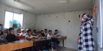قبل جرس البداية.. التربية تعطي مدارس الريف والدروس العلمية أولوية سد الشواغر