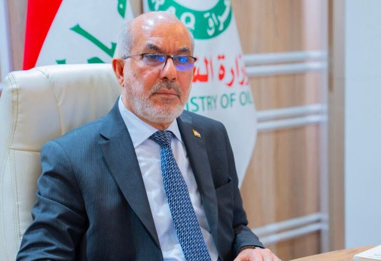 وزير النفط باسم محمد خضير يرسم مسار المرحلة المقبلة.. صادرات أعلى وغاز أقل حرقا