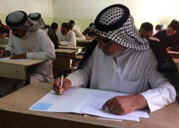 1,202 مركز تفتح أبوابها لمحو الأمية.. الدفعة الـ15 تنطلق في بغداد والمحافظات