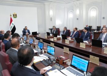 الزيدي بشأن المشمولين بالمليون قطعة: العاملون في القطاع الخاص ولديهم توقيفات تقاعدية وضمان اجتماعي