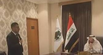 من الساعدي إلى رفيق الصالحي.. نواب يخرجون عن سياق عملهم ويتجاوزون على مسؤولين بحجة حقوق المواطن (فيديو)