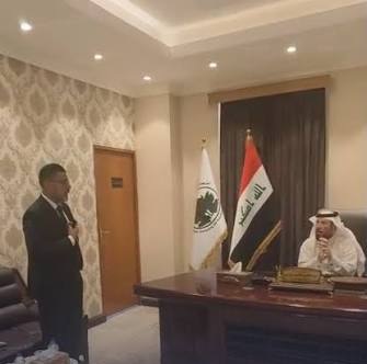 من الساعدي إلى رفيق الصالحي.. نواب يخرجون عن سياق عملهم ويتجاوزون على مسؤولين بحجة حقوق المواطن (فيديو)