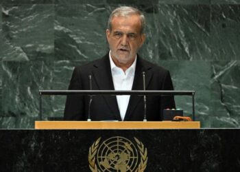 الوفد الأمريكي انسحب خلال كلمته.. بزشكيان: إيران بحاجة إلى الطاقة النووية لا إلى قنبلة نووية