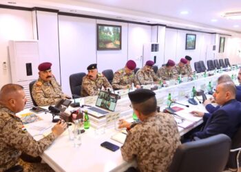 برئاسة الشمري.. اجتماع أمني رفيع لبحث استكمال نقل الملف الأمني داخل المدن إلى الداخلية