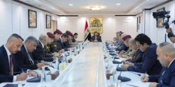 الزيدي يترأس اجتماعاً استثنائياً بيوم السيادة ويؤكد: القرار الأمني والعسكري أصبح اليوم وطنياً