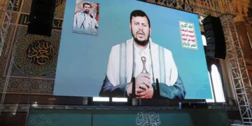 رويترز: مسؤولون أمريكيون عقدوا اجتماعاً مع الحوثيين في عُمان