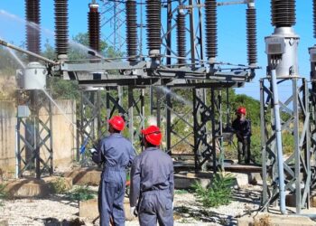 طاقة تتصاعد وشبكة تترقب.. الكهرباء تتجاوز 24 ألف ميكاواط ومحطات جديدة تقترب