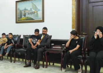 بالوثائق.. الزيدي يصدر أمرين ديوانيَّين بترقية شهيدي حادث الدورة لرتبة أعلى