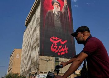 إيران تنتقل من الرد إلى المبادرة.. عقيدة عسكرية جديدة تحت ضغط أميركي وأوروبي
