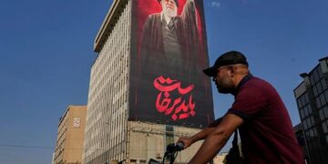 إيران تنتقل من الرد إلى المبادرة.. عقيدة عسكرية جديدة تحت ضغط أميركي وأوروبي