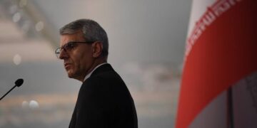 أول تعليق إيراني على اتهام الحوثيين باستهداف مكة: “لا لتسييس المقدسات”