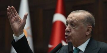 أردوغان يستعد لولاية رئاسية جديدة… انتخابات مبكرة في تركيا قد تُجرى في أبريل 2028