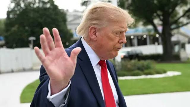 تراجع تاريخي.. تأييد ترامب بين الناخبين ينخفض إلى 37%
