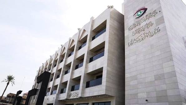 بالجرم المشهود.. كمين محكم ينهي مساومة موظفة لمواطن على أرض تابعة للدولة بالديوانية