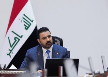 بعد تصريحات تتعلق بحصر السلاح.. الزيدي يوجه بمنع ظهور المستشارين والمسؤولين إعلامياً دون موافقة