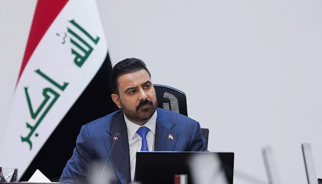 بعد تصريحات تتعلق بحصر السلاح.. الزيدي يوجه بمنع ظهور المستشارين والمسؤولين إعلامياً دون موافقة
