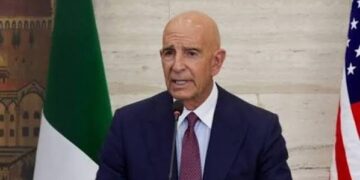 المبعوث الأمريكي: الزيدي يقوم بعمل رائع لنزع سلاح الفصائل