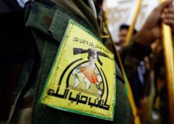 كتائب حزب الله تدعو للاحتفال بيوم السيادة وتهدد بإسقاط حكومة الزيدي بسبب إيران