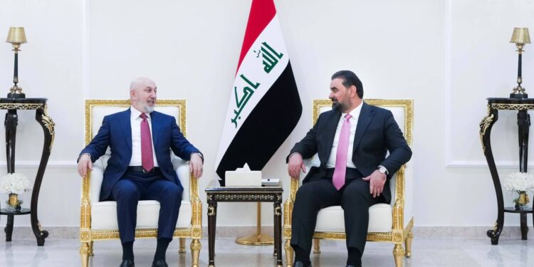 رئيسا الجمهورية ومجلس النواب يؤكدان أهمية التعاون لتعزيز التكامل في العمل المؤسسي