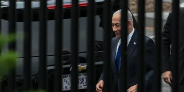 تحذيرات 7 أكتوبر تزلزل إسرائيل.. زعماء المعارضة يدعون للإطاحة بنتنياهو