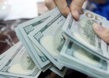من 150 إلى 168 ألفاً.. ست موجات ترسم رحلة الدولار في 2026