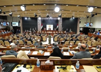 مشادات بين النواب بشأن الدولار ترفع جلسة البرلمان والحلبوسي يوجه باستضافة وزير المالية ومحافظ المركزي