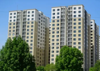 العقار يلتهم 60% من استثمارات العراق.. 4 أسباب تبعد رؤوس الأموال عن الصناعة والتكنولوجيا