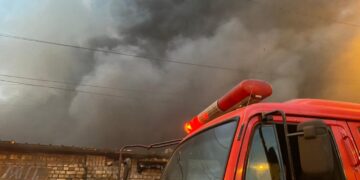السيطرة على حريق داخل جملون للجمعيات الفلاحية في النهروان