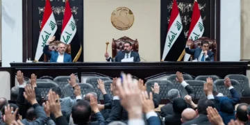 إجازة خمس سنوات براتب كامل.. البرلمان يصوّت غداً على مقترح يخص الموظفين