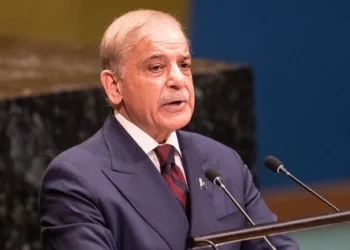 باكستان تصطف مع الرياض.. شريف يدين هجمات الحوثيين ويدعو لوقفها