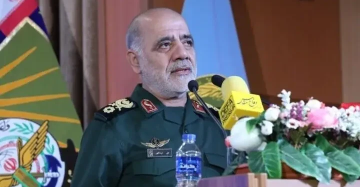 طهران تتحدى واشنطن في الخليج.. عبد اللهي يتوعد بمنع عودة القوات الأميركية