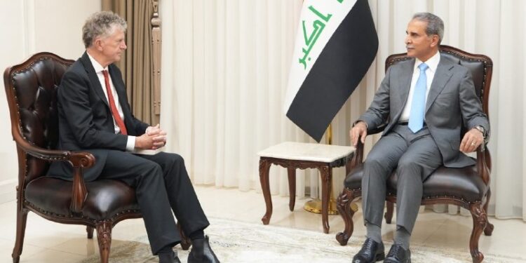 مكافحة الإرهاب والجريمة المنظمة تتصدر مباحثات القاضي زيدان ومستشار الأمن القومي البريطاني