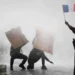 مخاوف من توظيفها انتخابياً.. احتجاجات فرنسا تتجاوز أسوار المدارس
