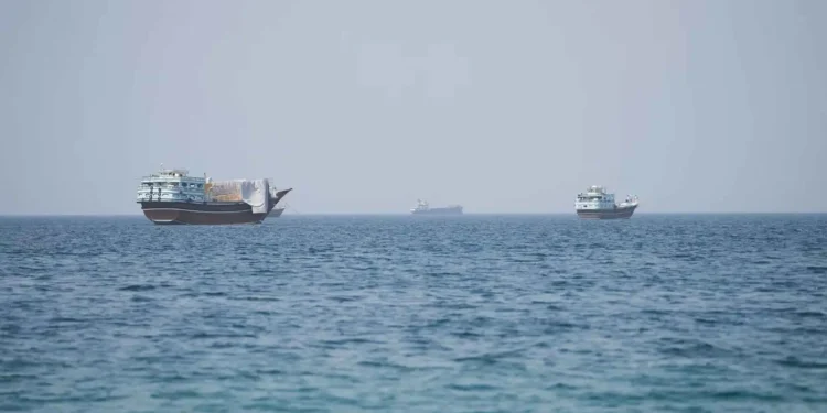 الحرس الثوري: انفجار ناقلة نفط ثالثة بمضيق هرمز