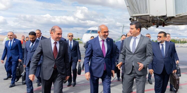 وفد عراقي في تركيا لبحث التعاون في مجالات النفط والغاز والطاقة