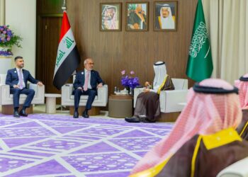 دون التطرق لمشاريع الربط.. لقاء عراقي سعودي يبحث دعم استقرار منظومة الكهرباء