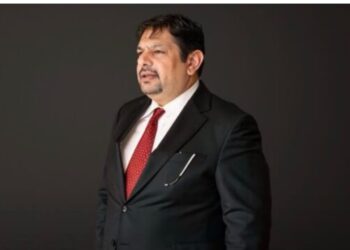 يوم السيادة.. من وضع العلم الأميركي تحت العجلات ؟