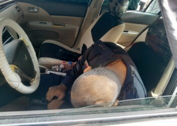 مصرع مفوض في الداخلية بإطلاق النار على نفسه داخل عجلته في اليوسفية