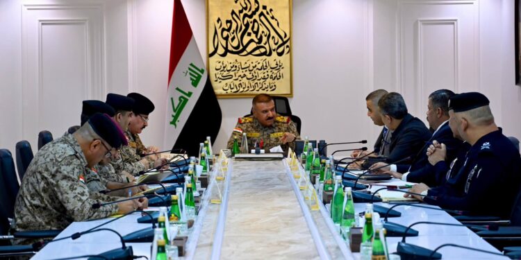 اجتماع عسكري لتوحيد الإجراءات القانونية في محاكم الدفاع والداخلية