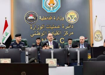 من مركز القيادة الوطني.. وزير الداخلية يوجّه برفع الجاهزية وتسريع الاستجابة الأمنية