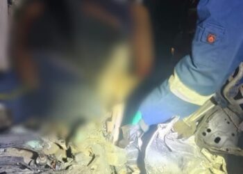 انتشال جثتين وإنقاذ مصابين بحادث اصطدام مروع على طريق البصرة الدولي