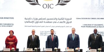 الزيدي يطرح مبادرة لربط شبكات الطاقة والنقل والاتصالات في العالم الإسلامي